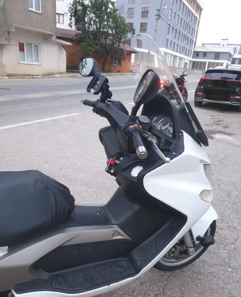 MOTOCAM Kymco Xciting 500 İ Ön Cam 2008-2012 Model 62cm Şeffaf Renkli 4mm