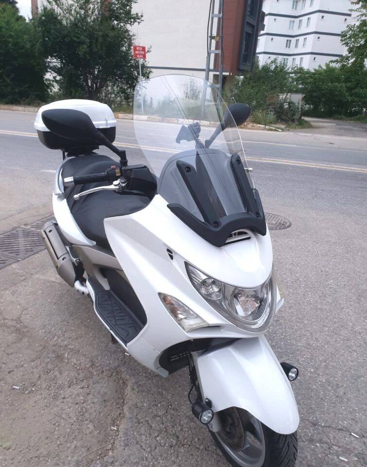 MOTOCAM Kymco Xciting 500 İ Ön Cam 2008-2012 Model 62cm Şeffaf Renkli 4mm