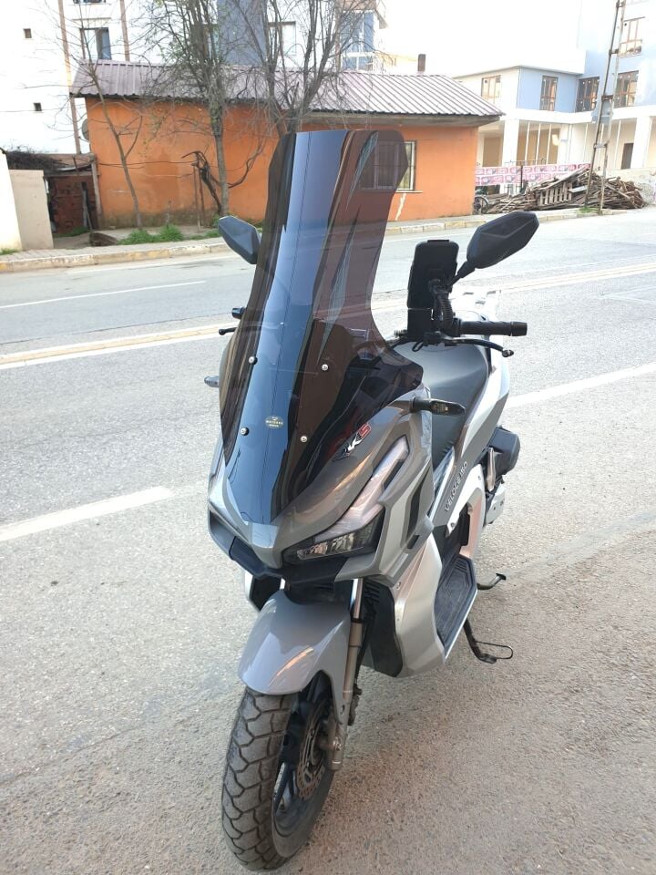 MOTOCAM Kral Arneb 150 Ön Cam 2023-2026 Model 78cm Siyah Renkli 4mm UZUN