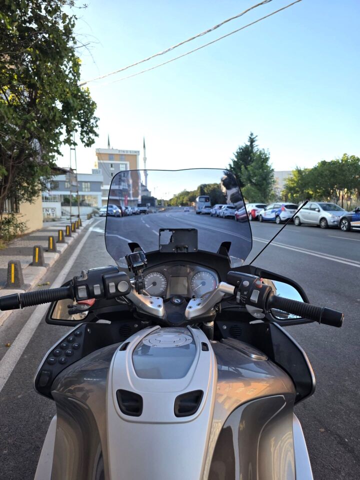 MOTOCAM Bmw R 1200 RT Ön Cam 2005-2015 Model 70cm Füme Renkli 4mm