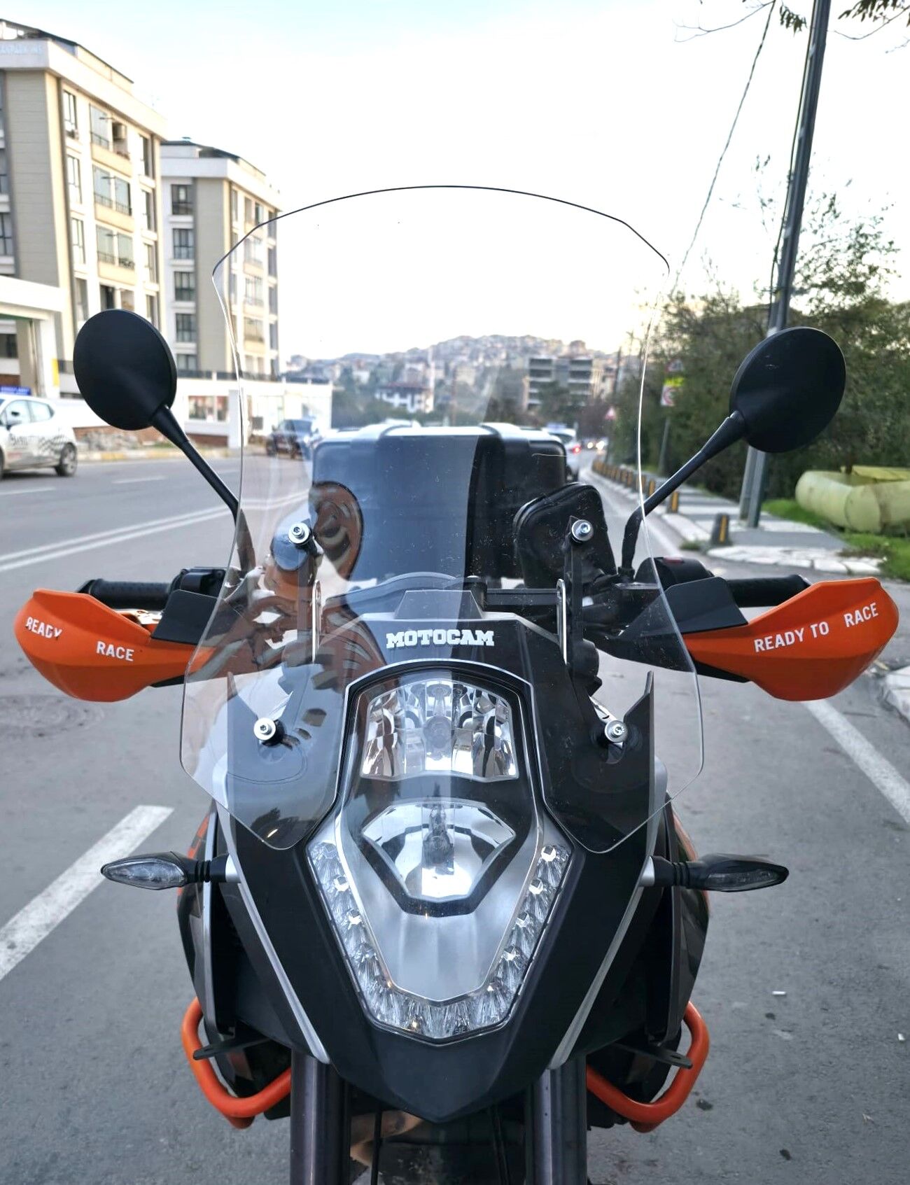 MOTOCAM KTM 1090 Ön Cam 2008-2017 Model 56cm Şeffaf Renkli 4mm