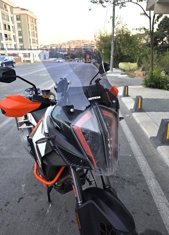 MOTOCAM KTM 1290 Super Adventure Ön Cam 2017-2020 Model 43cm Füme Renkli 4mm