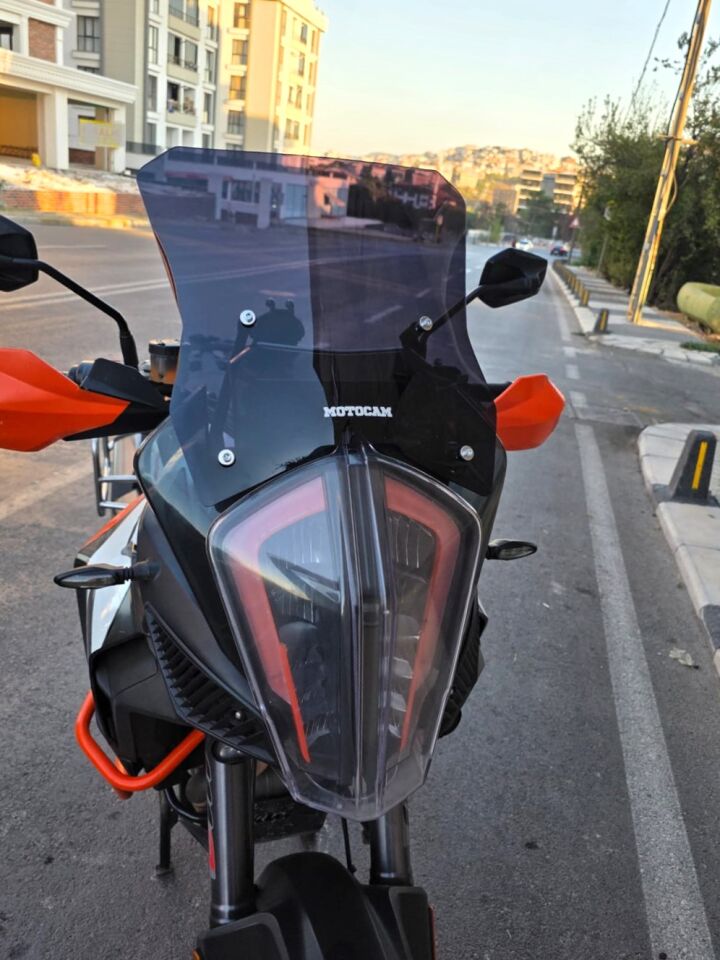 MOTOCAM KTM 1290 Super Adventure Ön Cam 2017-2020 Model 43cm Siyah Renkli 4mm