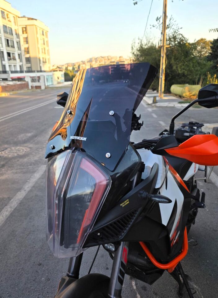 MOTOCAM KTM 1290 Super Adventure Ön Cam 2017-2020 Model 43cm Siyah Renkli 4mm