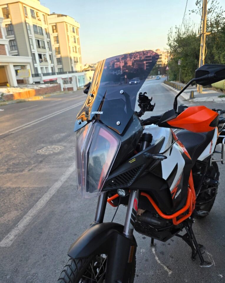 MOTOCAM KTM 1290 Super Adventure Ön Cam 2017-2020 Model 43cm Siyah Renkli 4mm