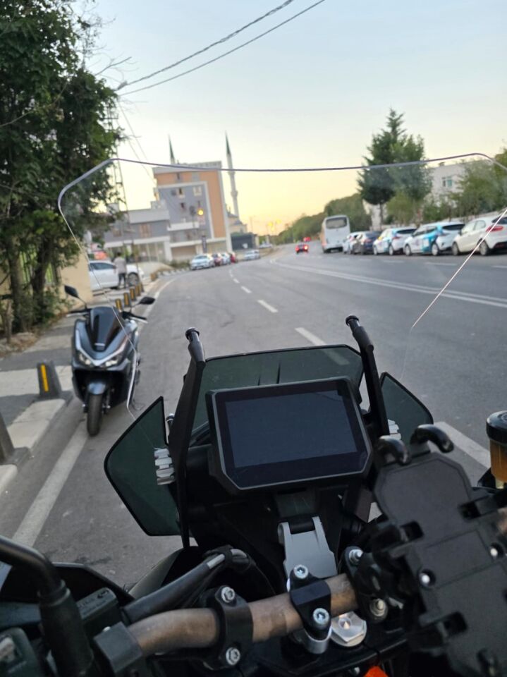 MOTOCAM KTM 1290 Super Adventure Ön Cam 2017-2020 Model 43cm Şeffaf Renkli 4mm