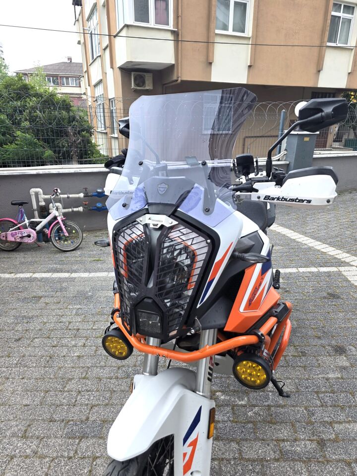 MOTOCAM KTM 1290 Super Adventure Ön Cam 2021-2026 Model 41cm Füme Renkli