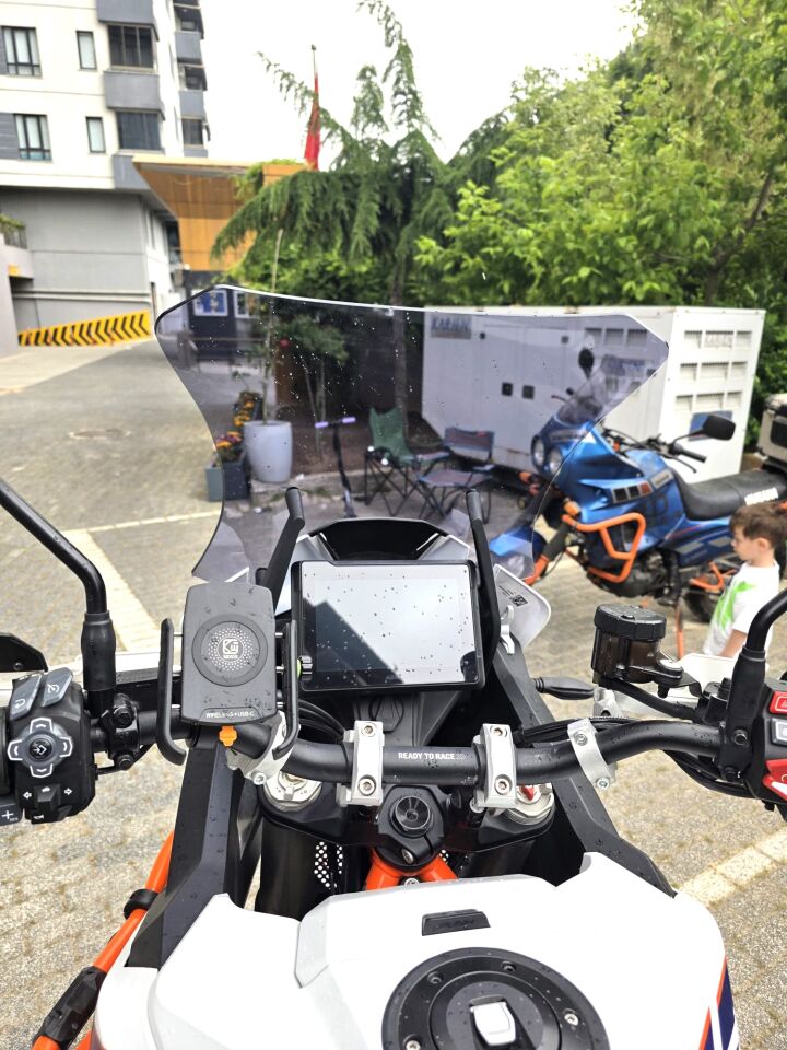 MOTOCAM KTM 1290 Super Adventure Ön Cam 2021-2026 Model 41cm Füme Renkli