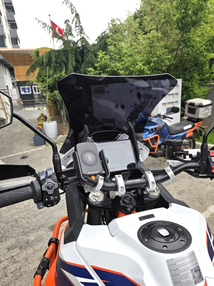 MOTOCAM KTM 1290 Super Adventure Ön Cam 2021-2026 Model 41cm Siyah Renkli