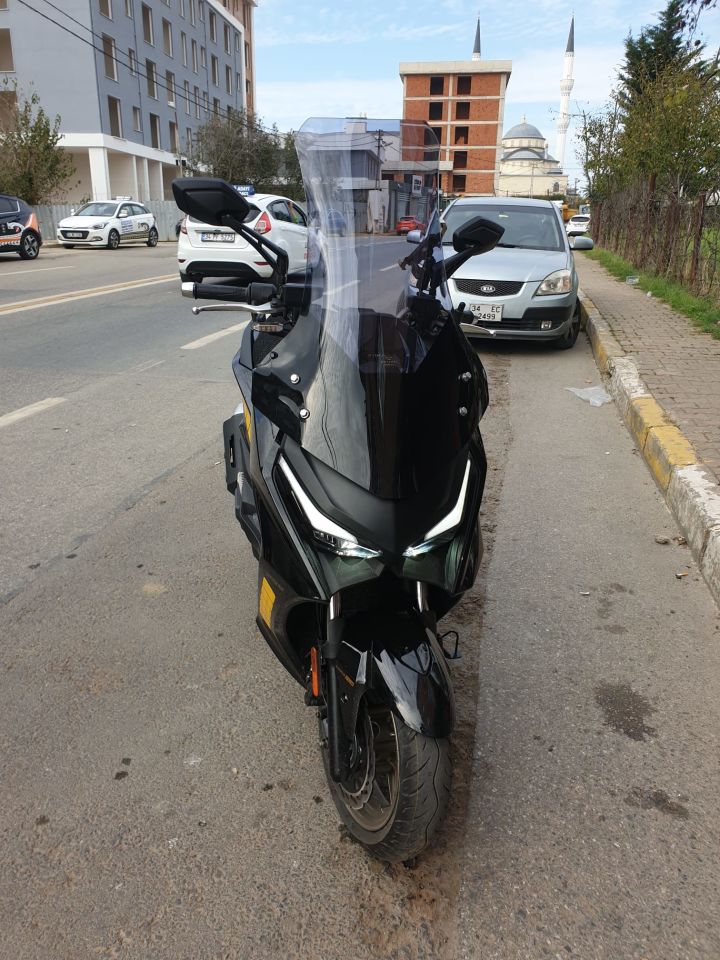 Kymco Krv 200 Ön Cam 2022-2025 Model 75cm