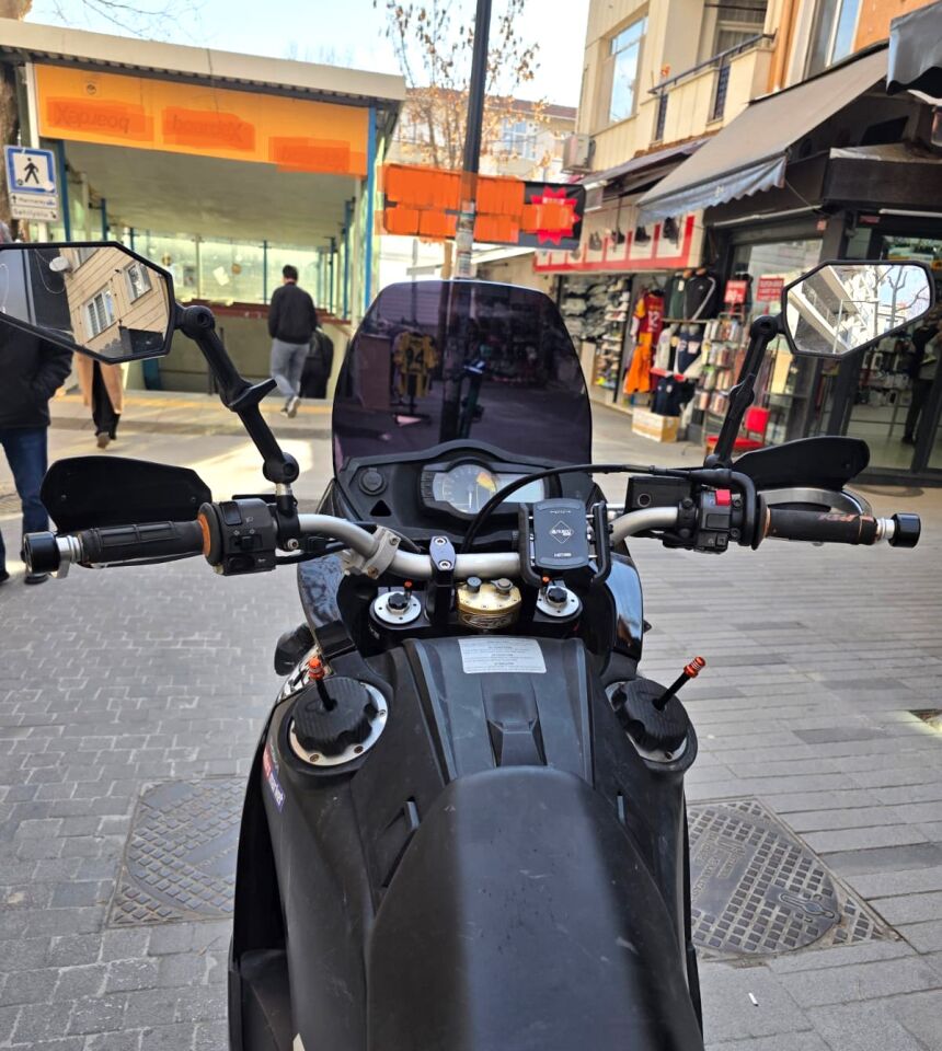 MOTOCAM KTM 950-990 Adventure KİT RALLY  Ön Cam 2006-2013 Model 51cm Siyah Renkli 4mm