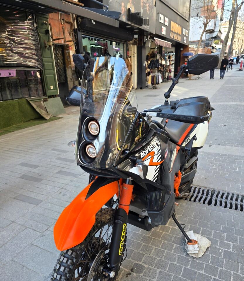 MOTOCAM KTM 950-990 Adventure KİT RALLY  Ön Cam 2006-2013 Model 51cm Şeffaf Renkli 4mm