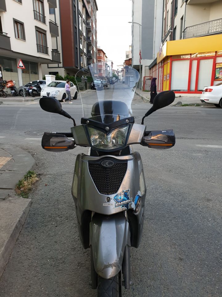 Kymco People S 200 Ön Cam 2011 Model 48cm