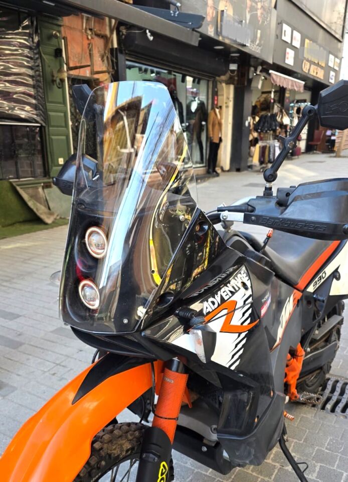 MOTOCAM KTM 950-990 Adventure KİT RALLY  Ön Cam 2006-2013 Model 51cm Tam Şeffaf Renkli 4mm