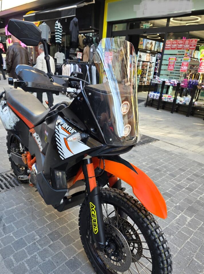 MOTOCAM KTM 950-990 Adventure KİT RALLY  Ön Cam 2006-2013 Model 51cm Tam Şeffaf Renkli 4mm