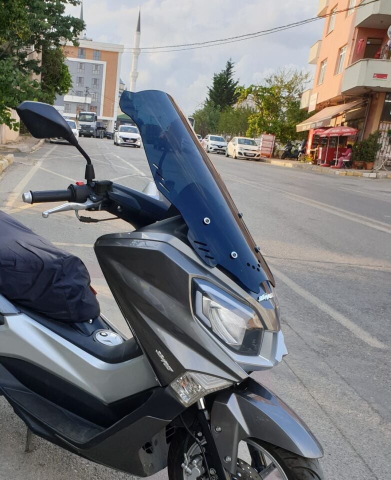 MOTOCAM Volta Revolt Rm5 Ön Cam 2020-2021 Model 65cm Siyah Renkli 4mm ORTA BOYLU