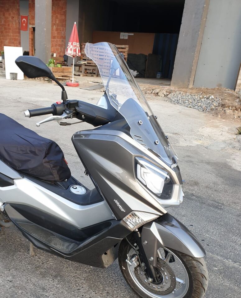 MOTOCAM Volta Revolt Rm5 Ön Cam 2020-2021 Model 65cm Şeffaf Renkli 4mm ORTA BOYLU