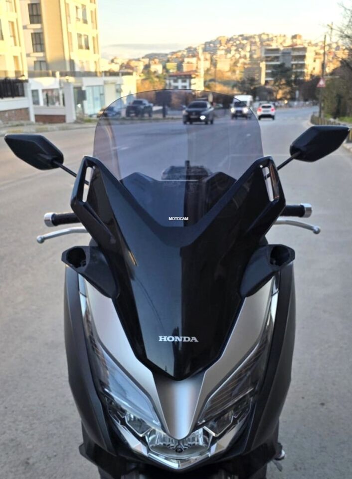 MOTOCAM Honda Forza Ön Cam 2018-2020 Model 47cm Füme Renkli 4mm ORİJİNAL BOYLU