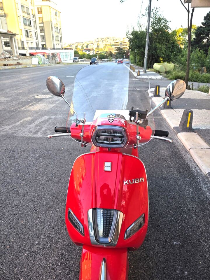 MOTOCAM Kuba Bevely Ön Cam 2022-2026 Model 42cm Şeffaf Renkli 4mm APARATSIZ