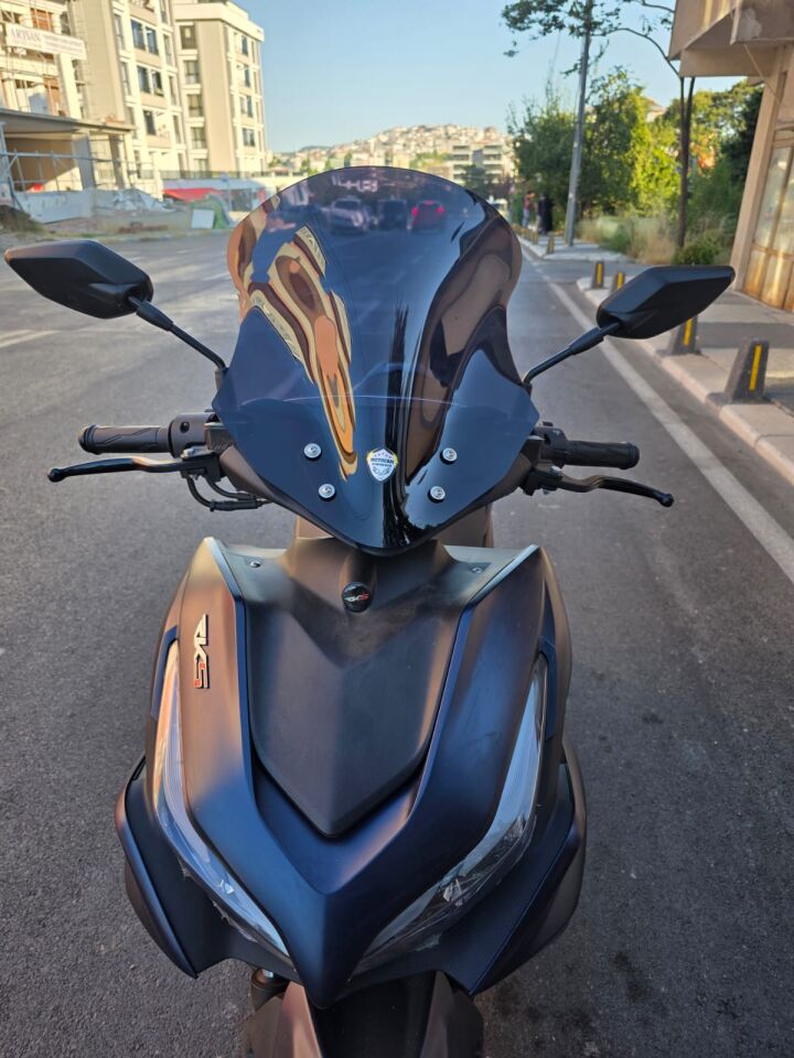 MOTOCAM Volta Revolt RSX3 Ön Cam 2022-2026 Model 43cm Siyah Renkli SPORTİF