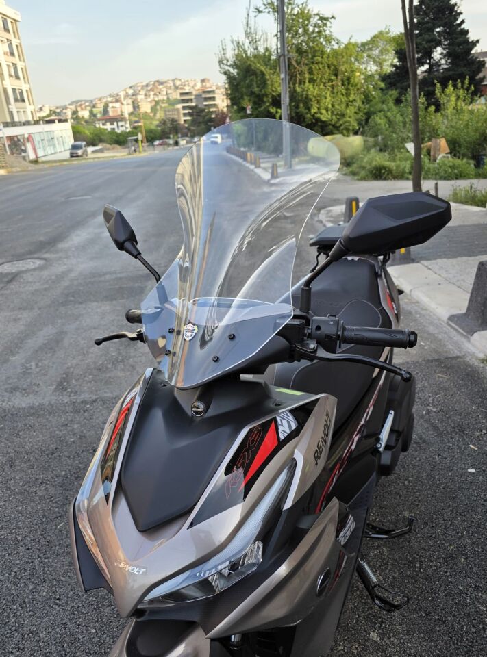 MOTOCAM Volta Revolt RSX3 Ön Cam 2022-2026 Model 54cm Şeffaf Renkli SPORTİF