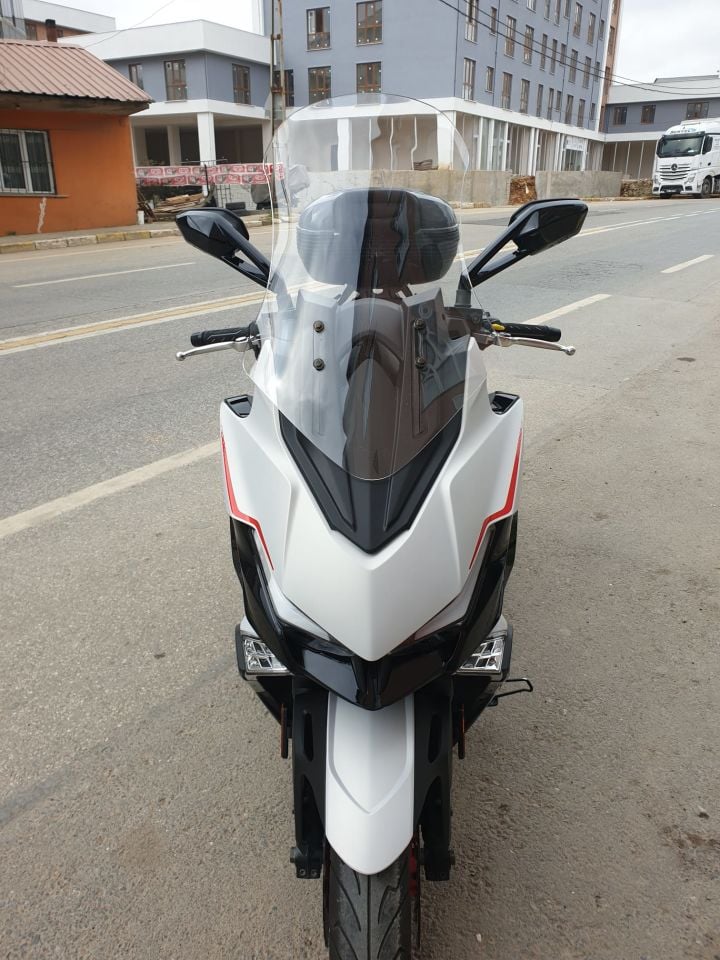 Kymco Xciting VS 400 Ön Cam 2023-2025 Model 66cm