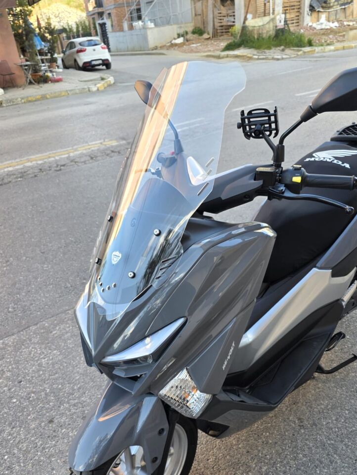 MOTOCAM Volta Revolt RSX4 Ön Cam 2022-2026 Model 65cm Şeffaf Renkli 4mm ORTA BOYLU