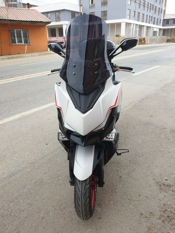 Siyah Renkli