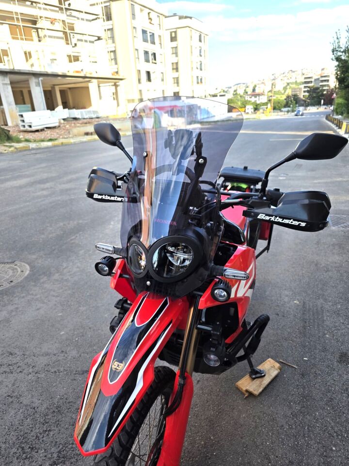 MOTOCAM Honda CRF 300 Rally Ön Cam 2017-2026-2026 Model 56cm Füme Renkli 4mm