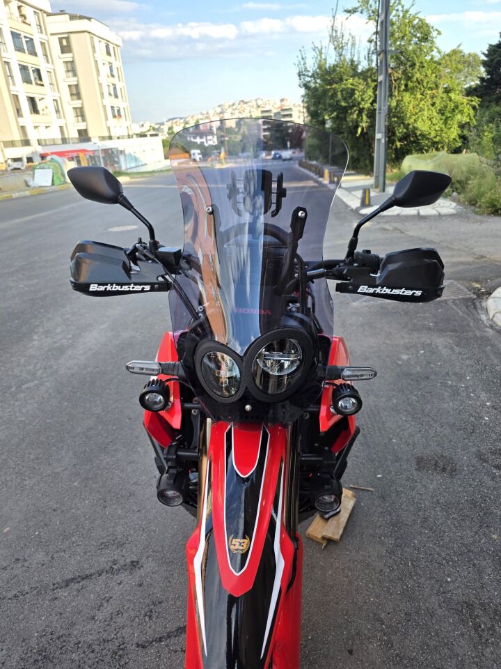 MOTOCAM Honda CRF 300 Rally Ön Cam 2017-2026-2026 Model 56cm Füme Renkli 4mm