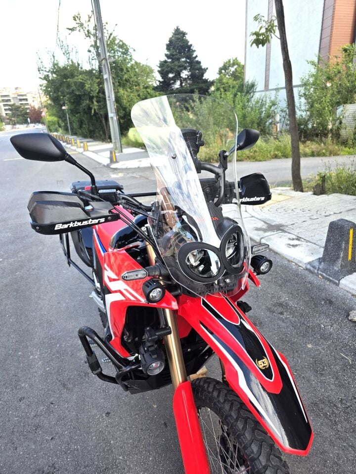 MOTOCAM Honda CRF 300 Rally Ön Cam 2017-2026-2026 Model 56cm Şeffaf Renkli 4mm