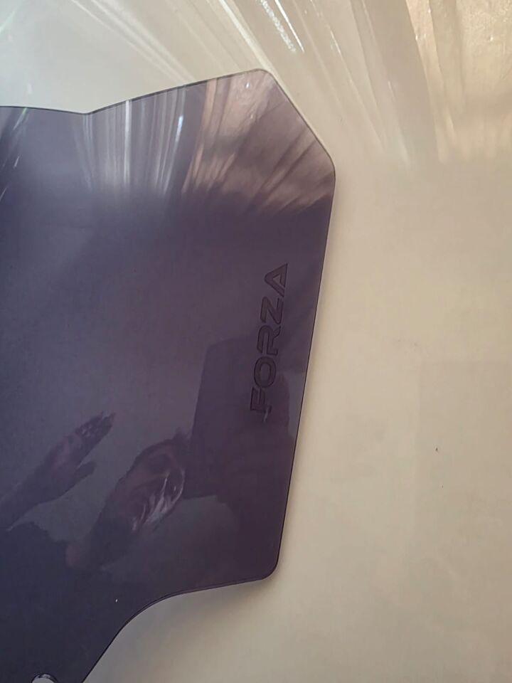 MOTOCAM Honda Forza 250 Ön Cam 2018-2020 Model 43cm Füme Renkli 4mm