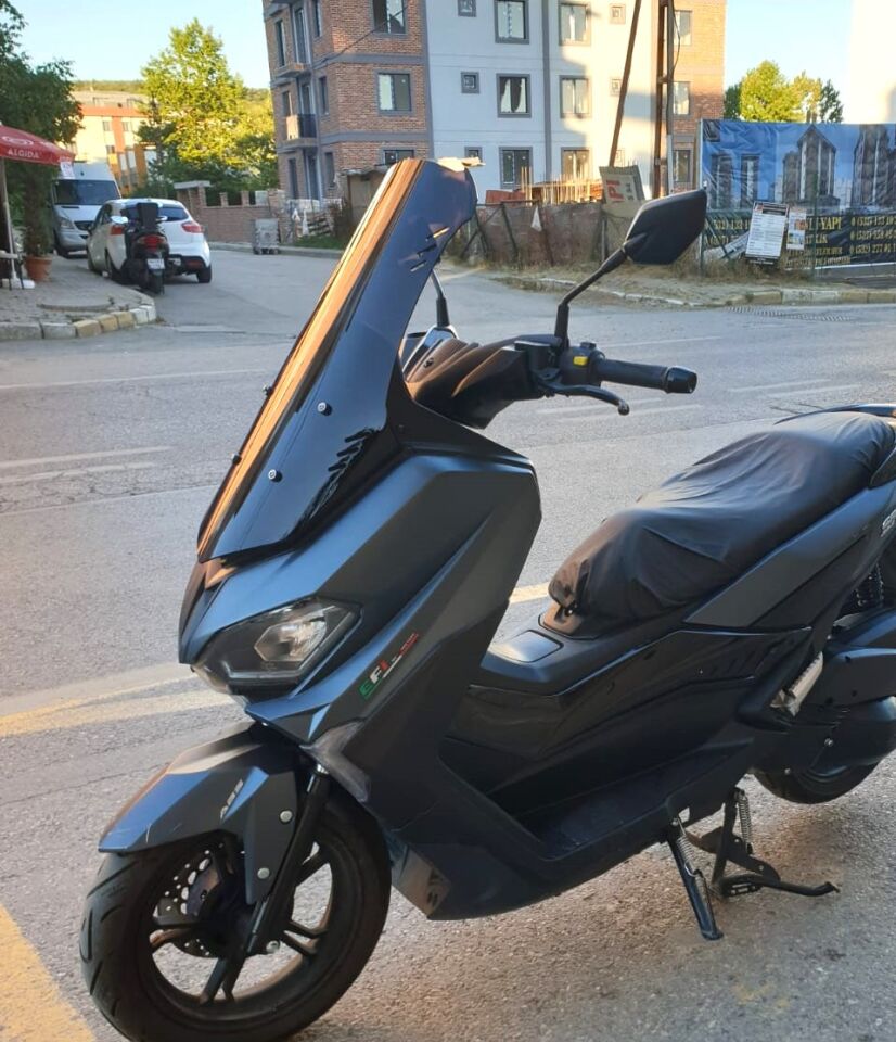 MOTOCAM Volta Revolt RSX5 Ön Cam 2022-2026 Model 55cm Siyah Renkli 4mm