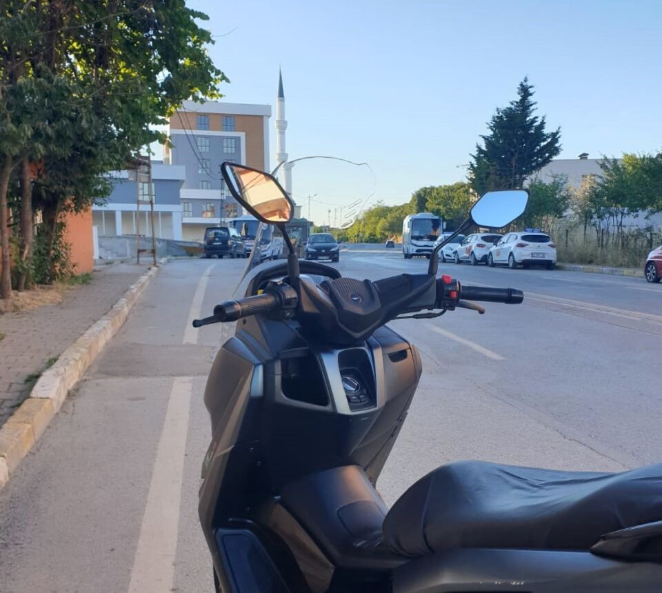 MOTOCAM Volta Revolt RSX5 Ön Cam 2022-2026 Model 75cm Şeffaf Renkli 4mm