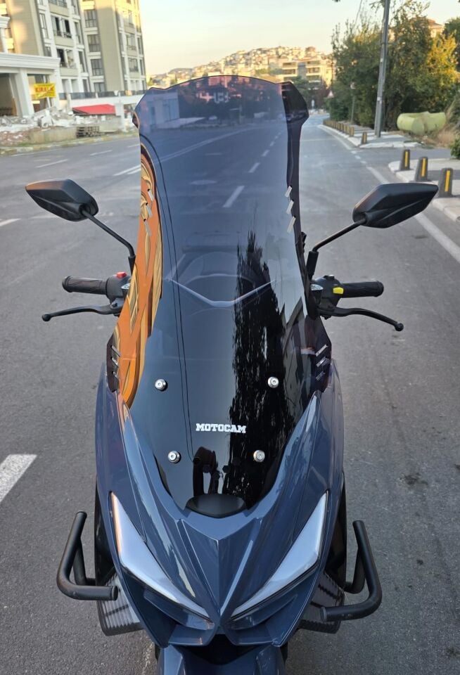 MOTOCAM Küba Newcity 125 Ön Cam 2023-2026 Model 75cm Siyah Renkli 4mm UZUN
