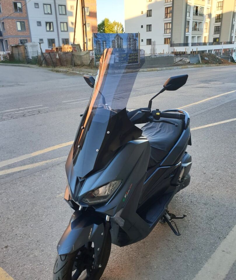 MOTOCAM Volta Revolt RSX5 Ön Cam 2022-2026 Model 78cm Füme Renkli 4mm