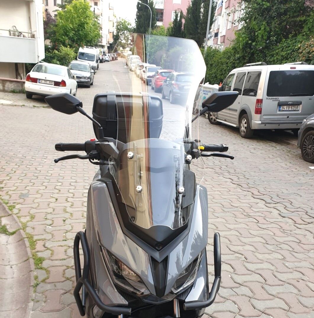 MOTOCAM Küba Novax 200 Ön Cam 2023-2026 Model 57cm Şeffaf Renkli 4mm