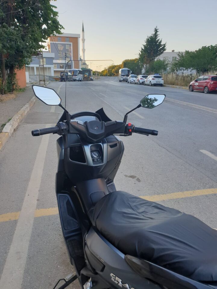 MOTOCAM Volta Revolt RSX5 Ön Cam 2022-2026 Model 78cm Şeffaf Renkli 4mm