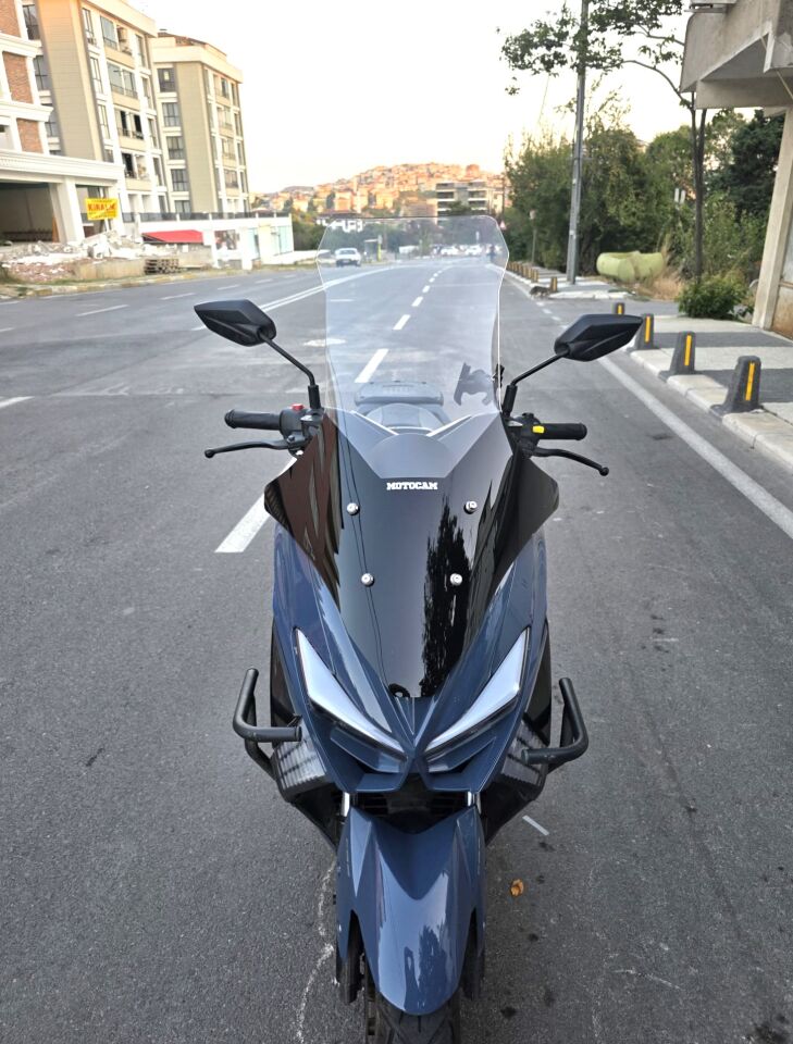 MOTOCAM Küba Newcity 125 Ön Cam 2023-2026 Model 78cm Şeffaf Renkli 4mm UZUN