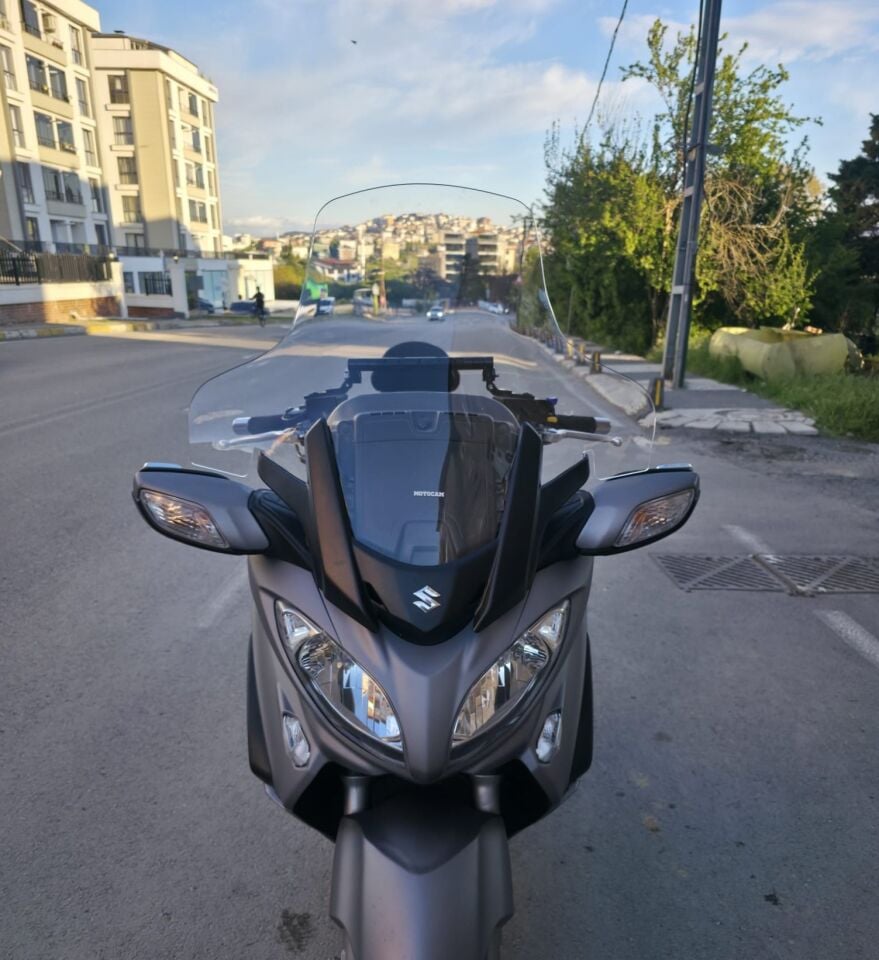 MOTOCAM Suzuki Burgman 650 Ön Cam 2013-2018 Model 76cm Şeffaf Renkli 4mm