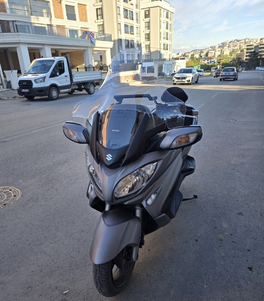MOTOCAM Suzuki Burgman 650 Ön Cam 2013-2018 Model 76cm Şeffaf Renkli 4mm