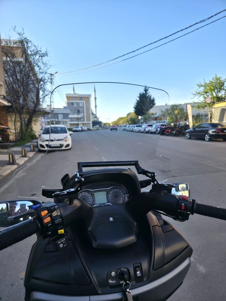 MOTOCAM Suzuki Burgman 650 Ön Cam 2013-2018 Model 76cm Şeffaf Renkli 4mm