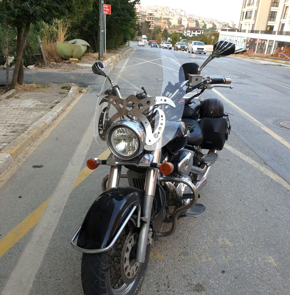 MOTOCAM Suzuki C 800 Ön Cam 2004-2016 Model 61cm Şeffaf Renkli 4mm APARATSIZDIR