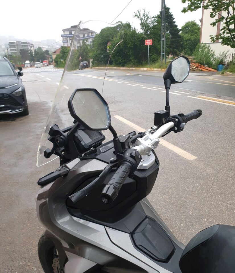 MOTOCAM Küba Rubano 150 Ön Cam 2023-2026 Model 65cm Şeffaf Renkli 4mm ORTA BOYLU