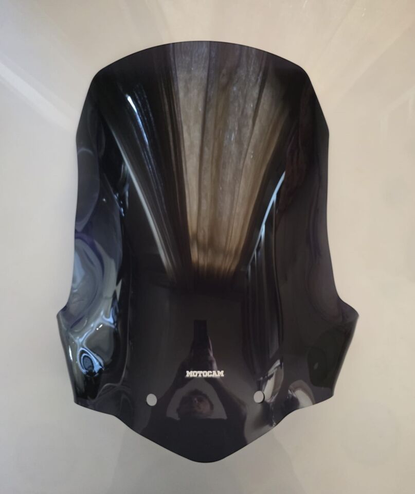 MOTOCAM Triumph Tiger 800 XC Ön Cam 2010-2017 Model 59cm Siyah Renkli 4mm