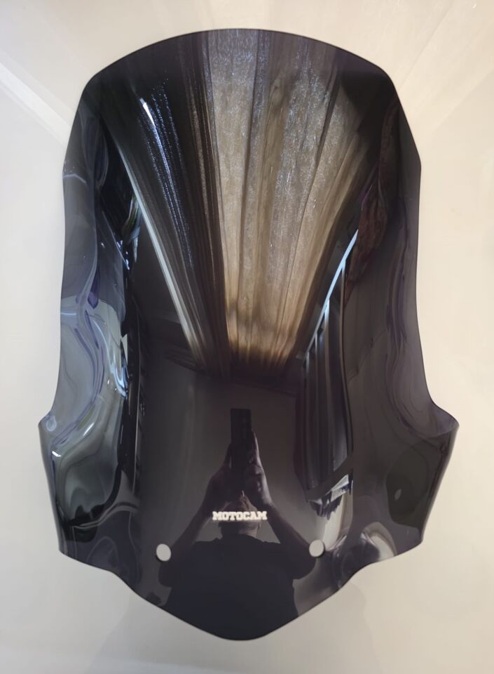 MOTOCAM Triumph Tiger 800 XC Ön Cam 2010-2017 Model 59cm Siyah Renkli 4mm