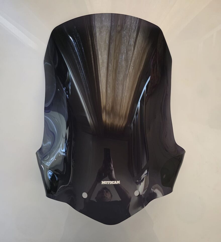 MOTOCAM Triumph Tiger 800 XC Ön Cam 2010-2017 Model 59cm Siyah Renkli 4mm