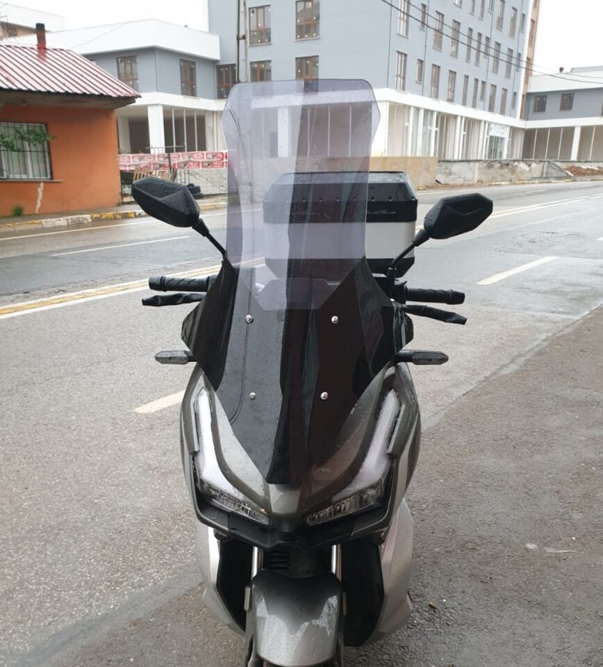 MOTOCAM Küba Rubano 150 Ön Cam 2023-2026 Model 78cm Füme Renkli 4mm UZUN