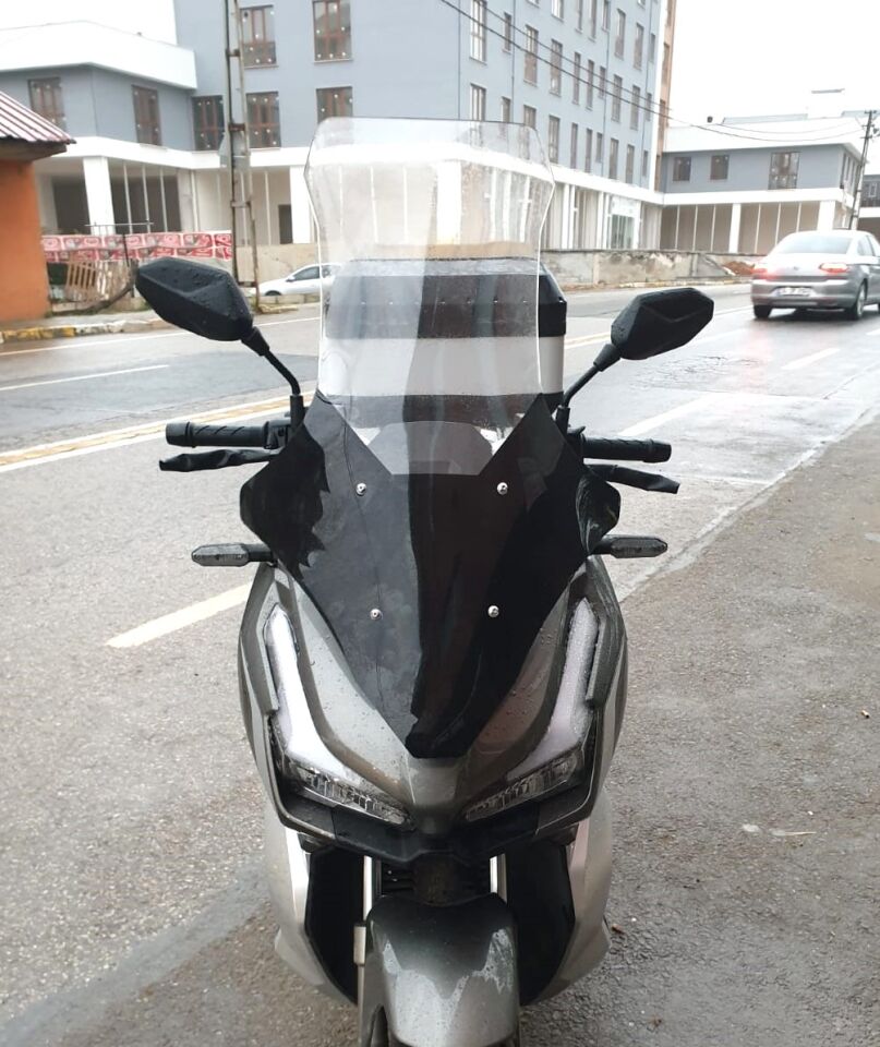 MOTOCAM Küba Rubano 150 Ön Cam 2023-2026 Model 78cm Şeffaf Renkli 4mm UZUN