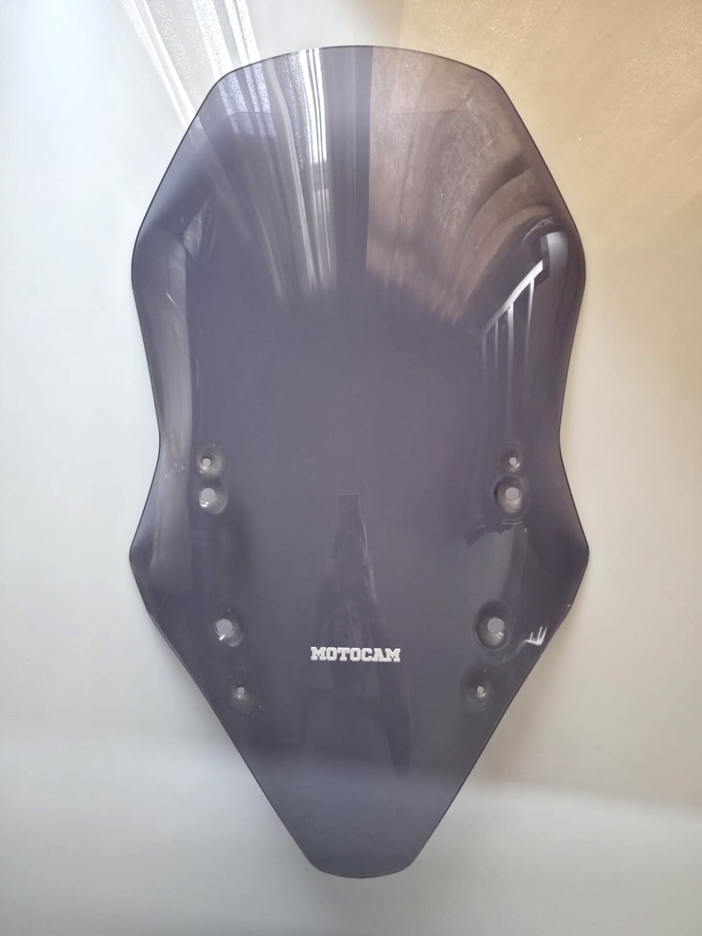 MOTOCAM Kymco CV3 550 Ön Cam 2022-2024 Model 70cm Füme Renkli 4mm